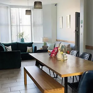  Apartment Titanic Guest Boutique, 4-star United Kingdom