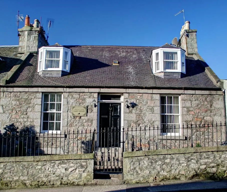 Atticus Central Guest House Aberdeen